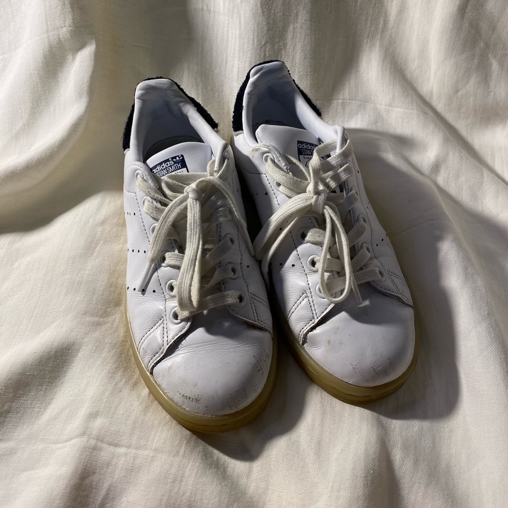 Adidas Stan Smith's Collegiate Fuzzy Heel Sneakers